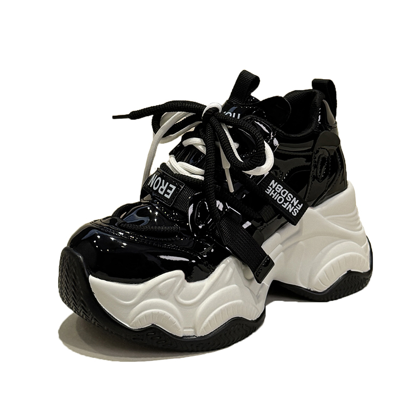 High Platform Sneakers Women 2 - Guipure Lace Panel recension och pris