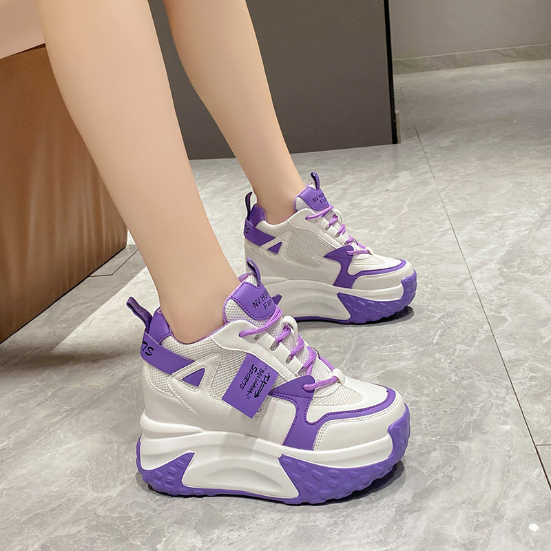 9.5CM Women High Platform Snea - Guipure Lace Panel recension och pris